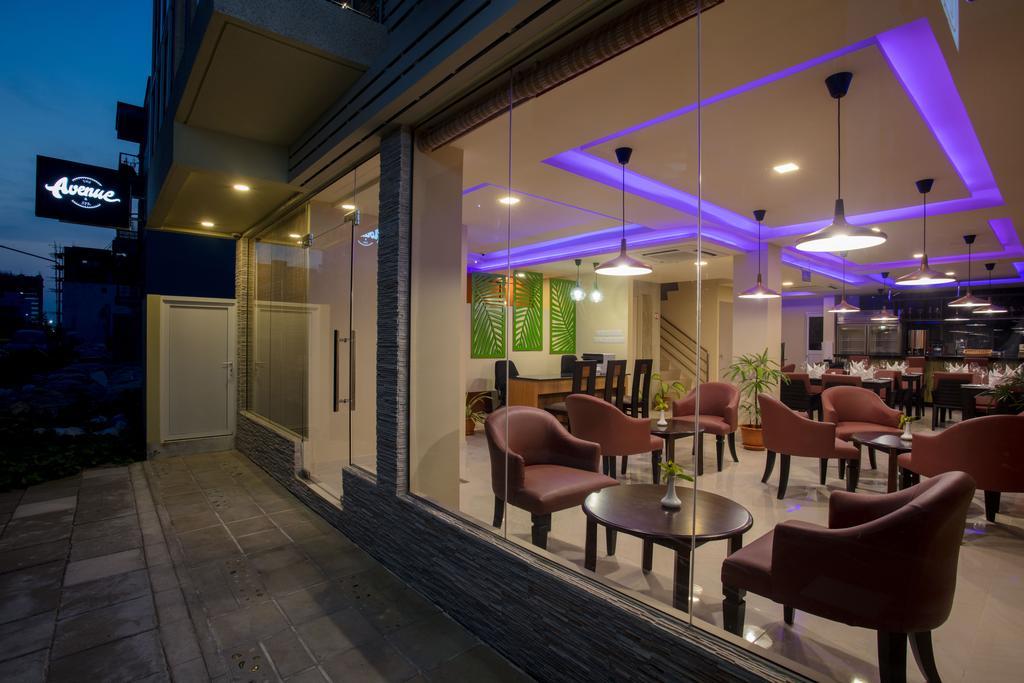 The Avenue & Spa Hulhumalé Exterior foto